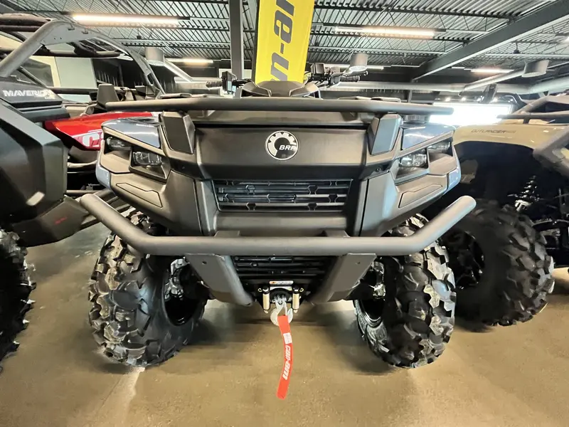 2025 Can-Am OUTLANDER 850 XT