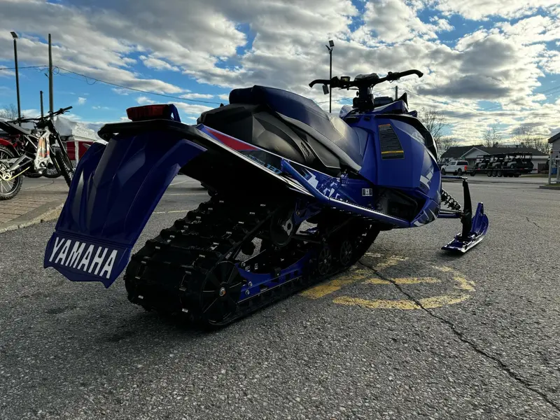 2025 Yamaha Sidewinder SRX LE En inventaire