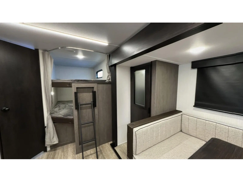 Alpha Wolf 23dbh 2025 alt