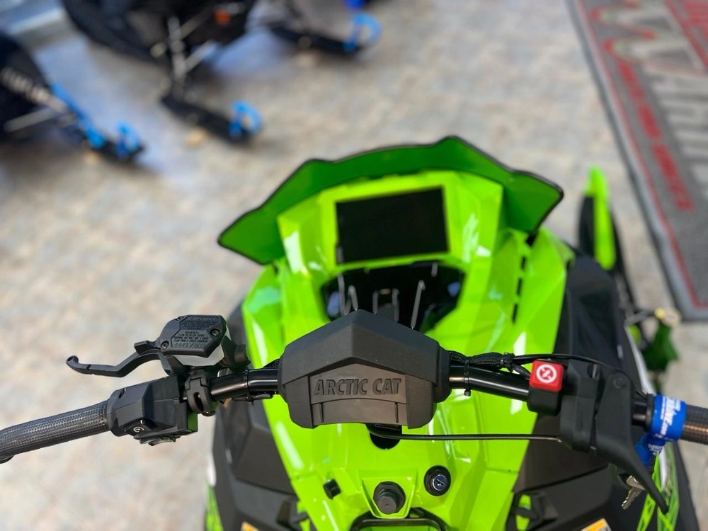 Arctic Cat Zr 858 Atac Es 137 2025 alt