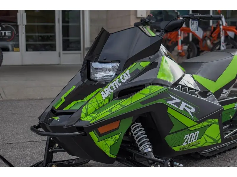 2025 Arctic Cat ZR 200 En inventaire