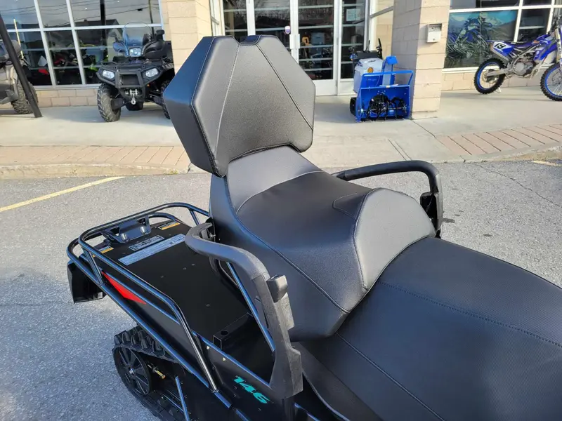 2024 Yamaha Transporter 2-places - En inventaire