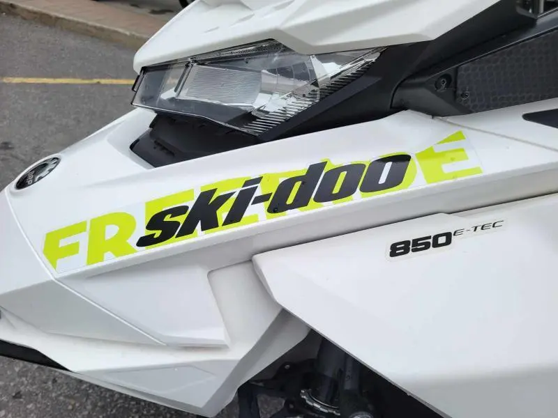 2018 Ski-Doo FREERIDE 850 165 E-TECH