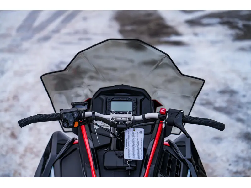 2025 Polaris 650 Voyageur 146