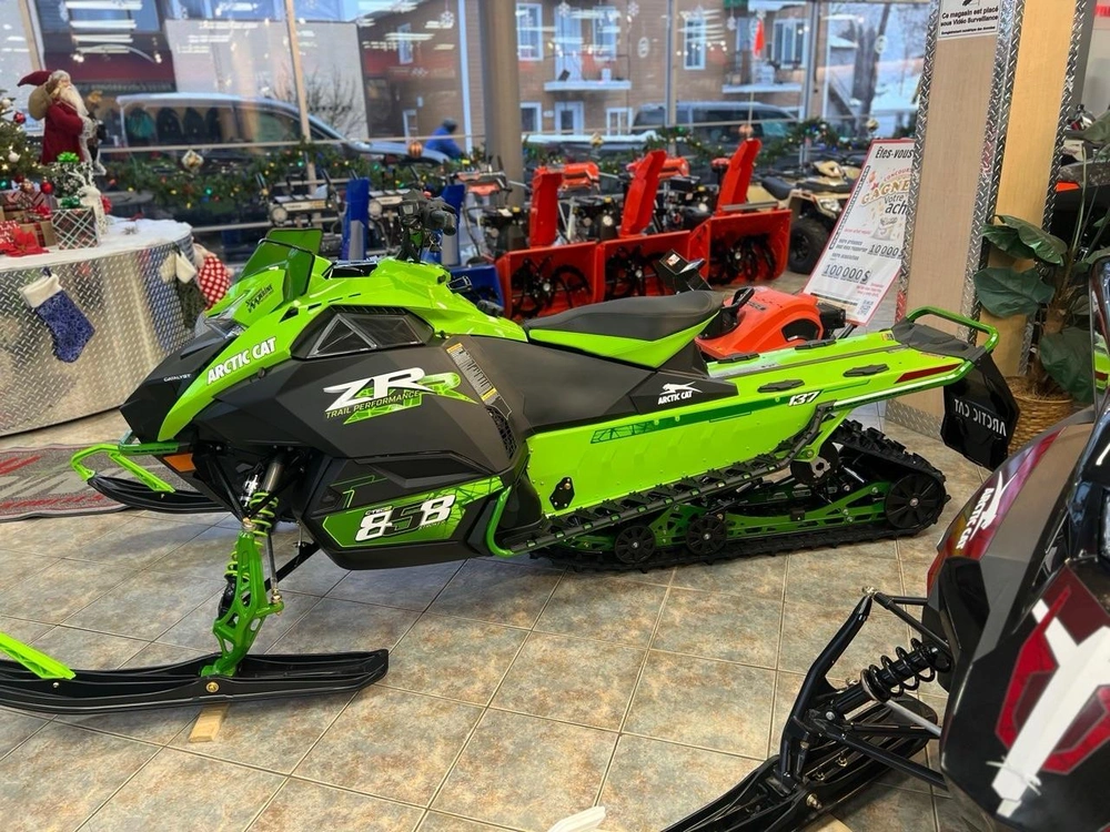 Arctic Cat Zr 858 Atac Es 137 2025 alt