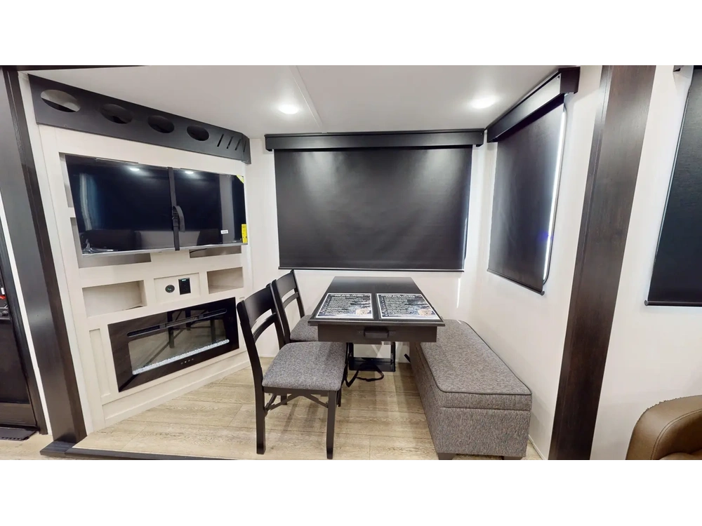 Arctic Wolf 27sgs 2025 alt