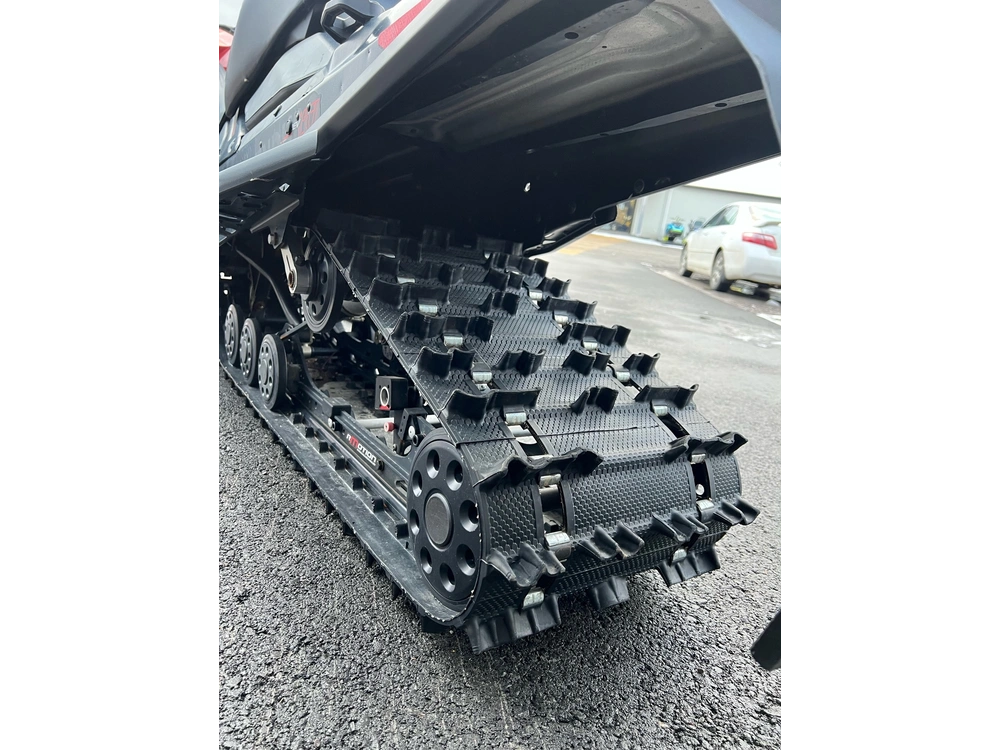 Ski-doo Renegade Enduro 900 Ace Turbo 2019 alt