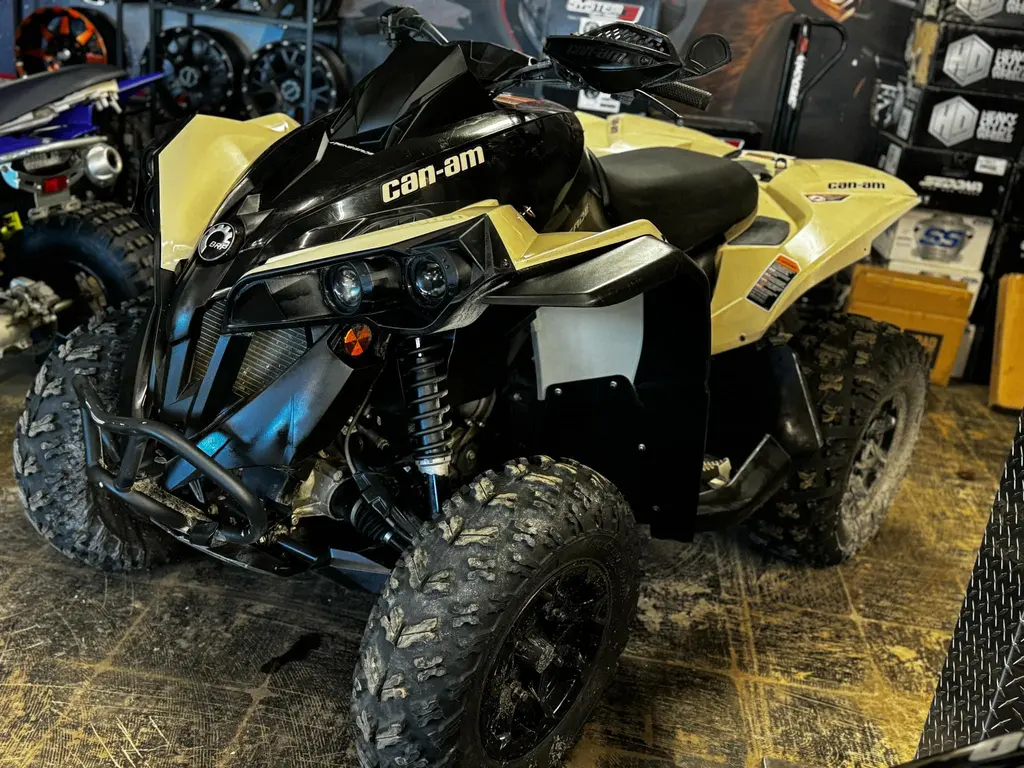 2022 Can-Am RENEGADE 570