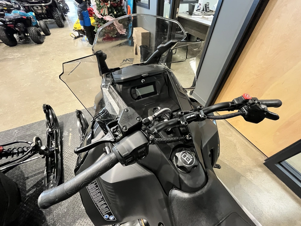 2025 Ski-doo Renegade Adrenaline 900 Ace Ripsaw 1.25'' E.s. alt