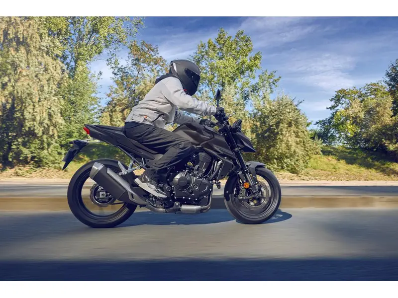 2025 Honda CB 750 HORNET thumbnail 2