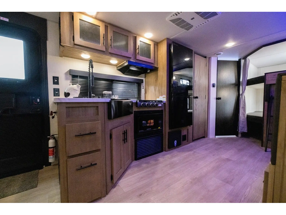 Cherokee 26dbh Grey Wolf 2025 alt