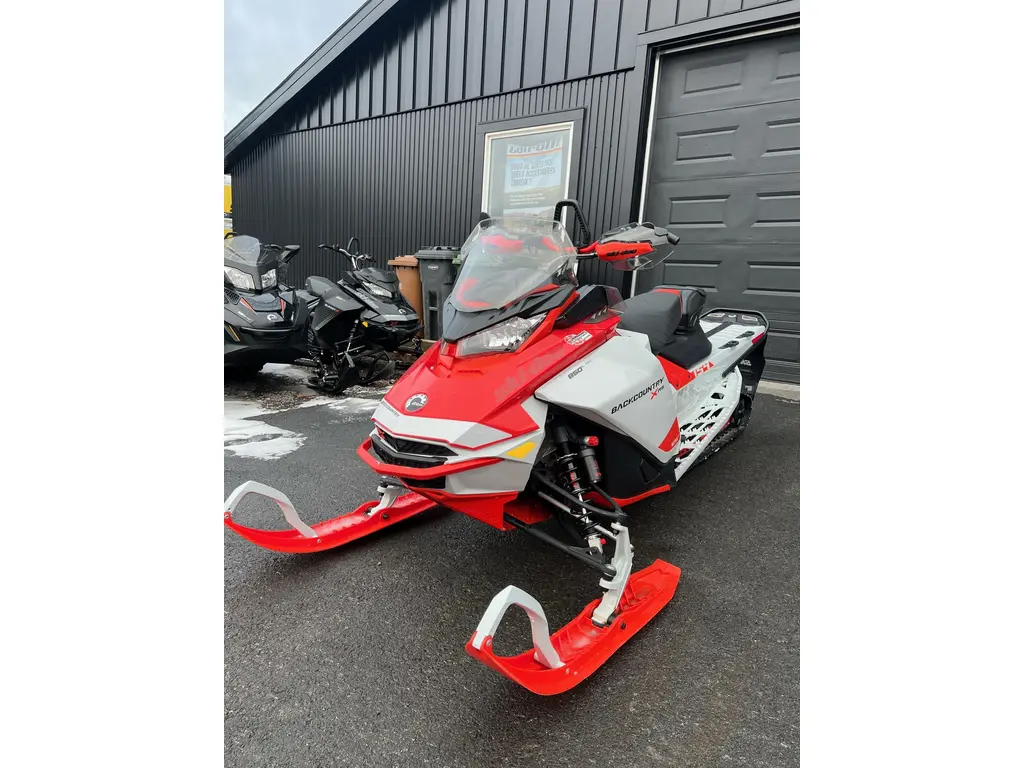 Ski-Doo Backcountry X-RS 154 850 E-TEC 2021