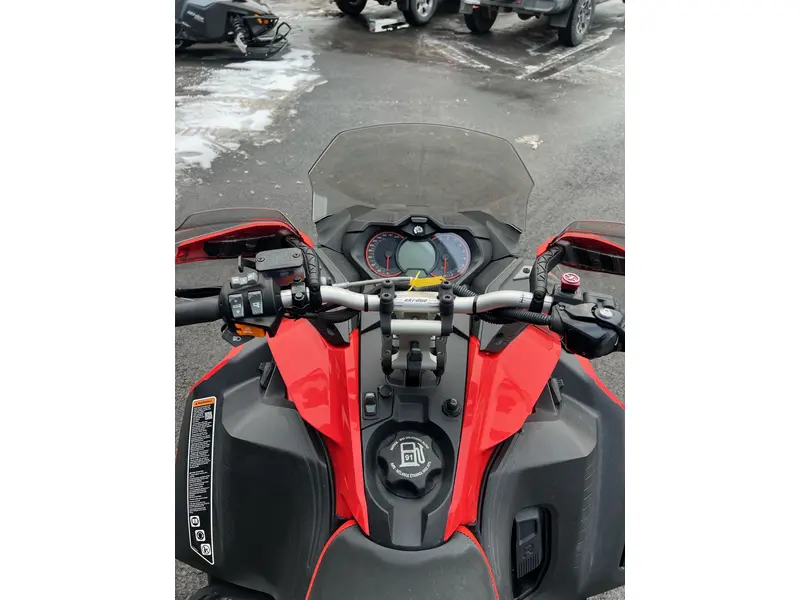 2019 Ski-Doo Renegade X 900 Ace Turbo