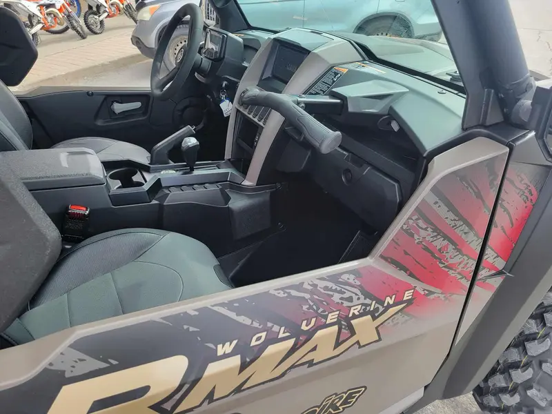 2024 Yamaha Wolverine RMAX4 1000 SE En inventaire