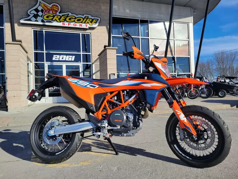 2024 KTM 690 SMC R En inventaire