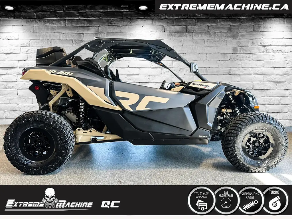Can-Am MAVERICK X3 X RC TURBO RR 64" DPS 2023 - IMPECCABLE!!!