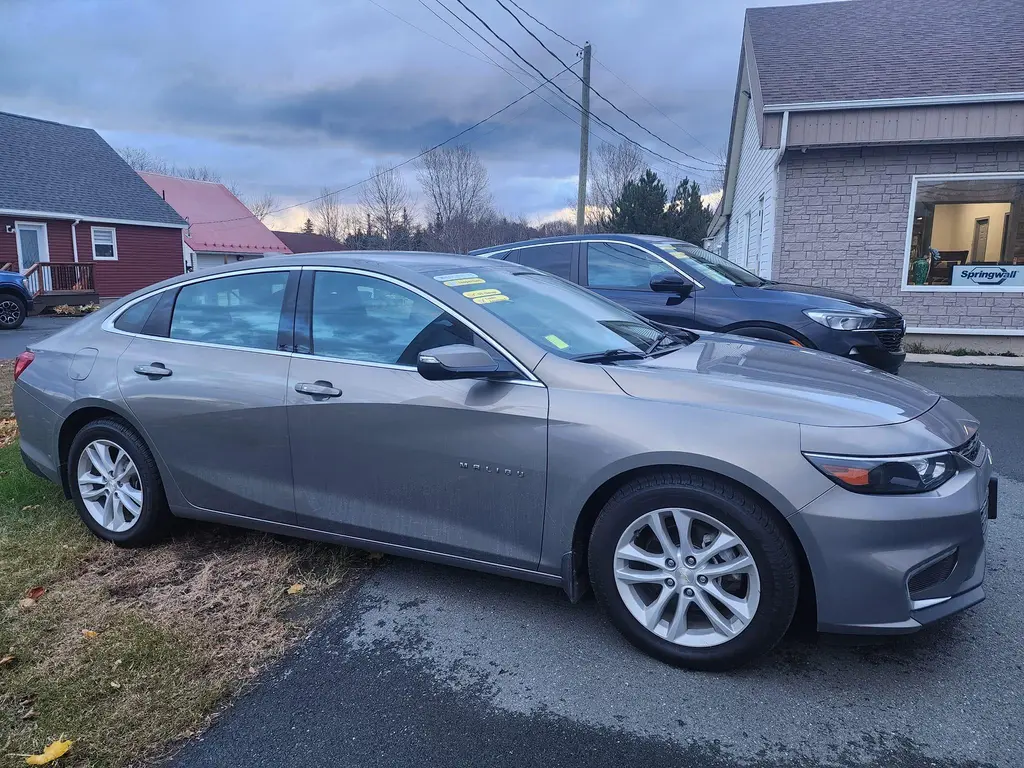 2017 Chevrolet Malibu LT