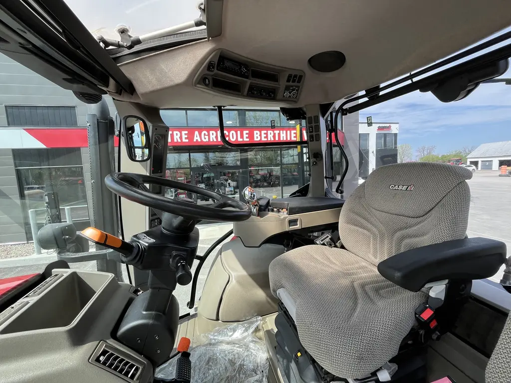 Case IH Maxxum 115 A8 2021