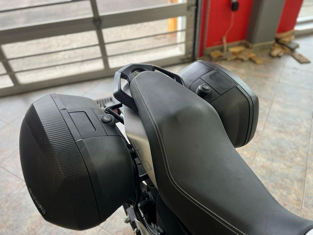 Cfmoto Adventura 650 2023 alt
