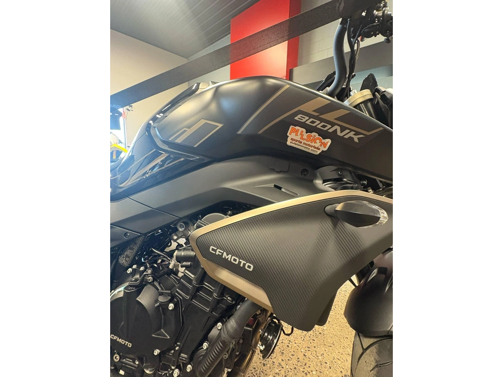 Cfmoto 800nk 2025 alt