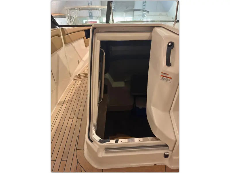 Sea Ray SLX 400 2021