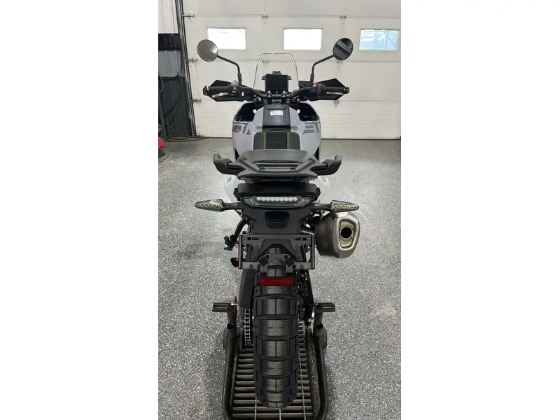 2025 Husqvarna NORDEN 901