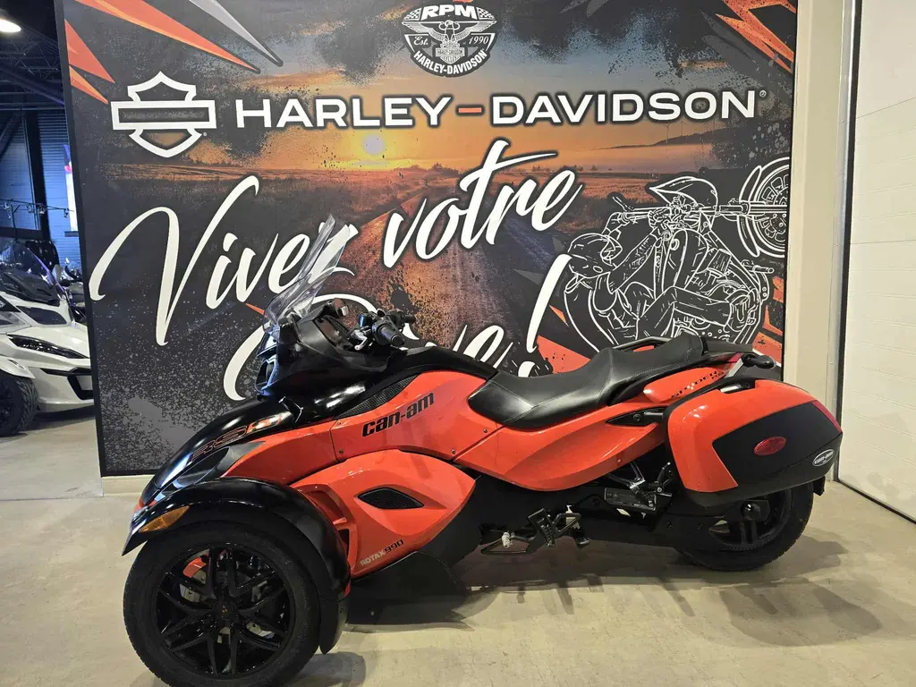2012 Can-Am Spyder rs-s manuel