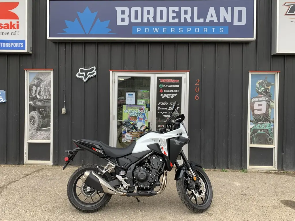 2024 Honda NX 500 – Pearl Horizon White