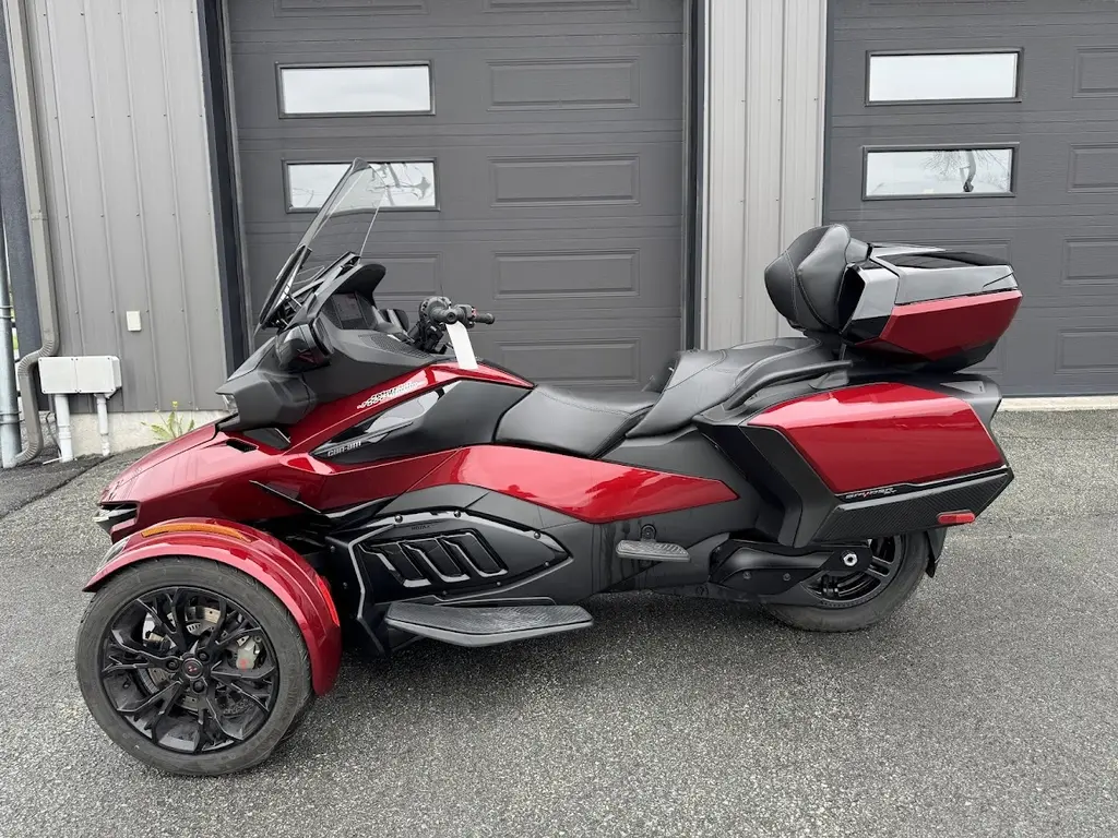 2024 Can-Am RT Limited