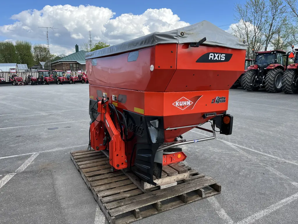 2016 Kuhn AXIS 40.2 H-EMC-W