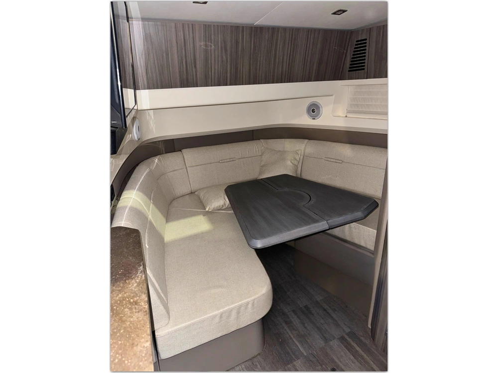 2021 Sea Ray Slx400 $519,000 Usd alt