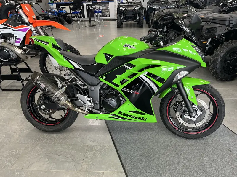 2014 Kawasaki NINJA 300 SPECIAL EDITION