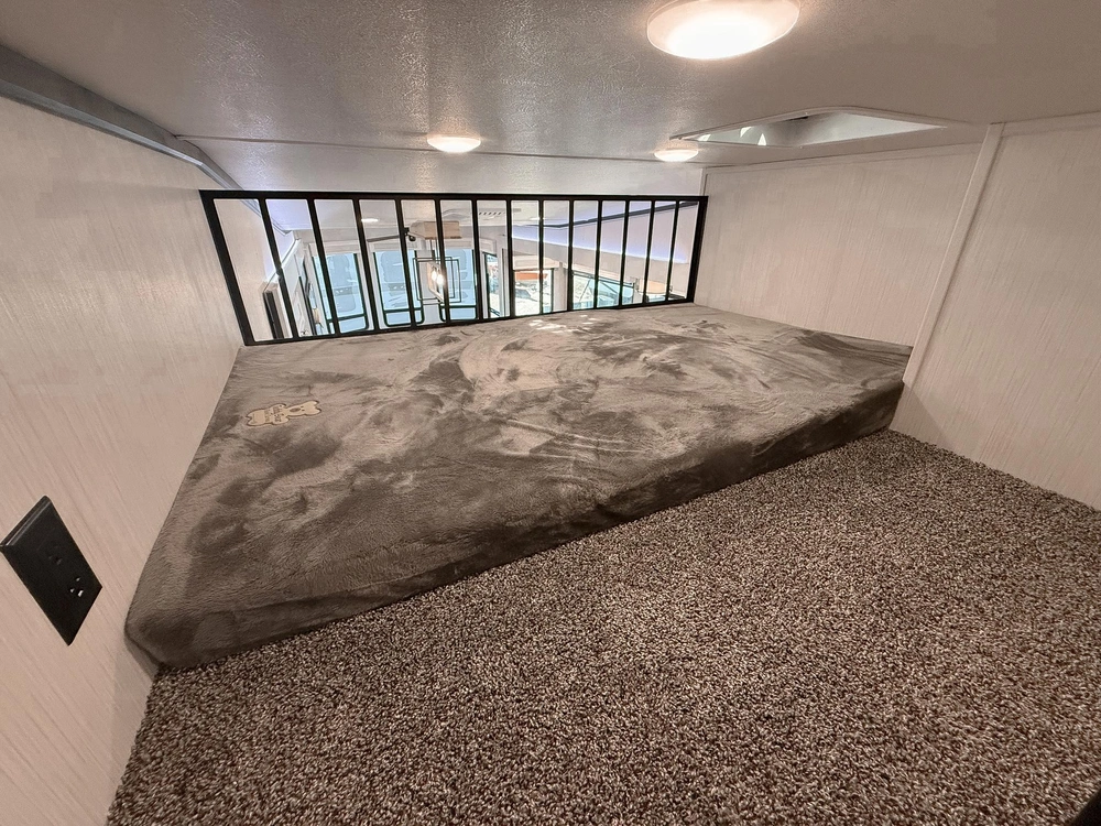 2024 Cedar Creek By Forest River 2024 Cedar Creek Cottage 40cdl alt