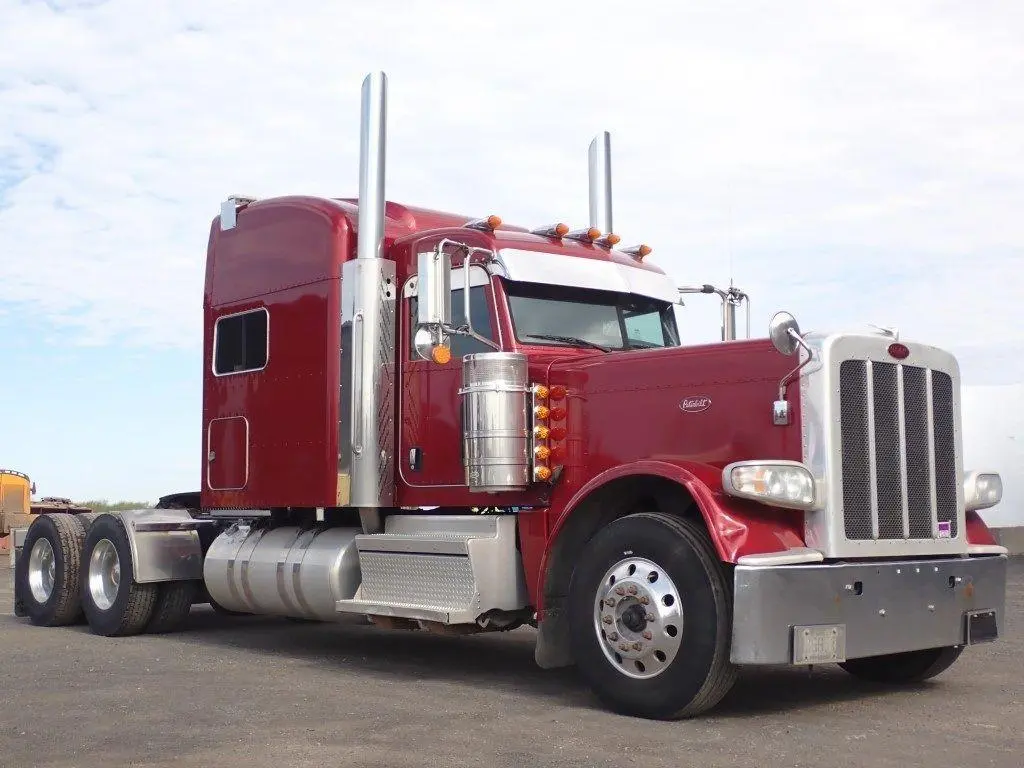 2020 Peterbilt 389