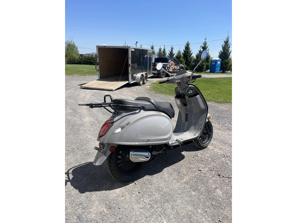 Scootterre Portofino 2023 alt