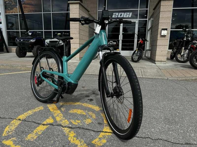 2024 Devinci E-cartier Ep6 M alt