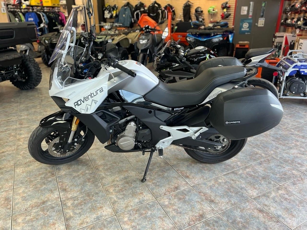 Cfmoto Adventura 650 2023 alt