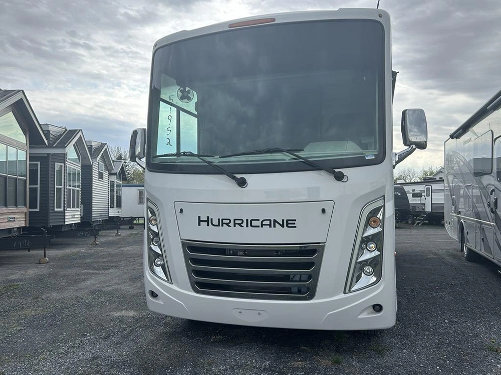 Thor Hurricane 34r 2025 alt