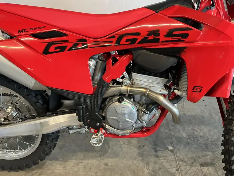 2025 GASGAS MC 350F thumbnail 5