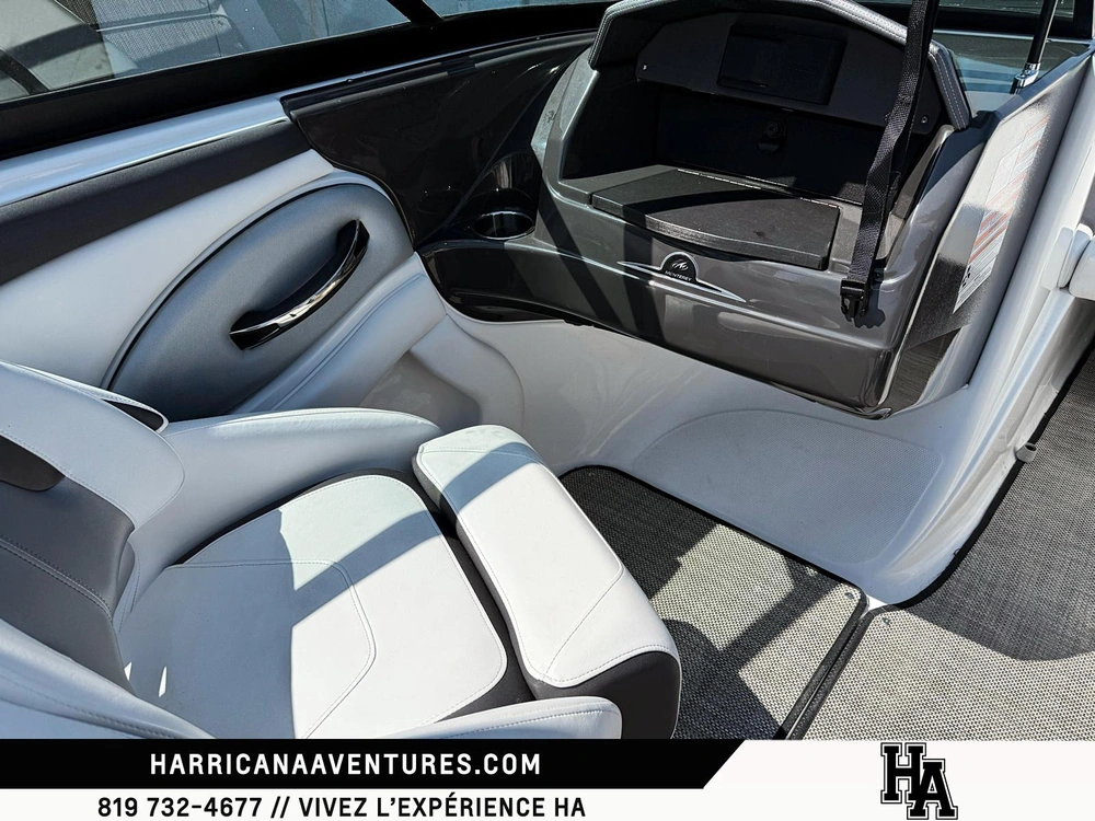 Monterey Boats 224fs Noir Onyx 2022 alt