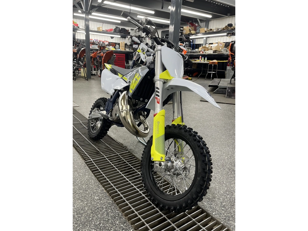 Husqvarna Tc 50 2025 alt