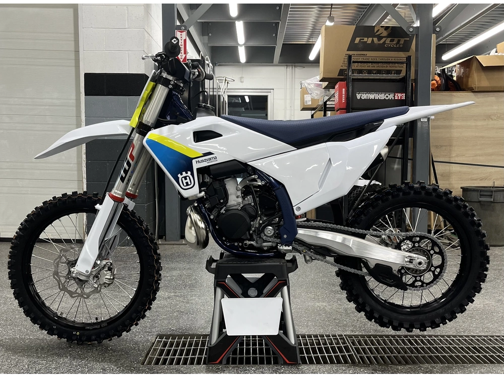 2025 Husqvarna Tc 250 alt