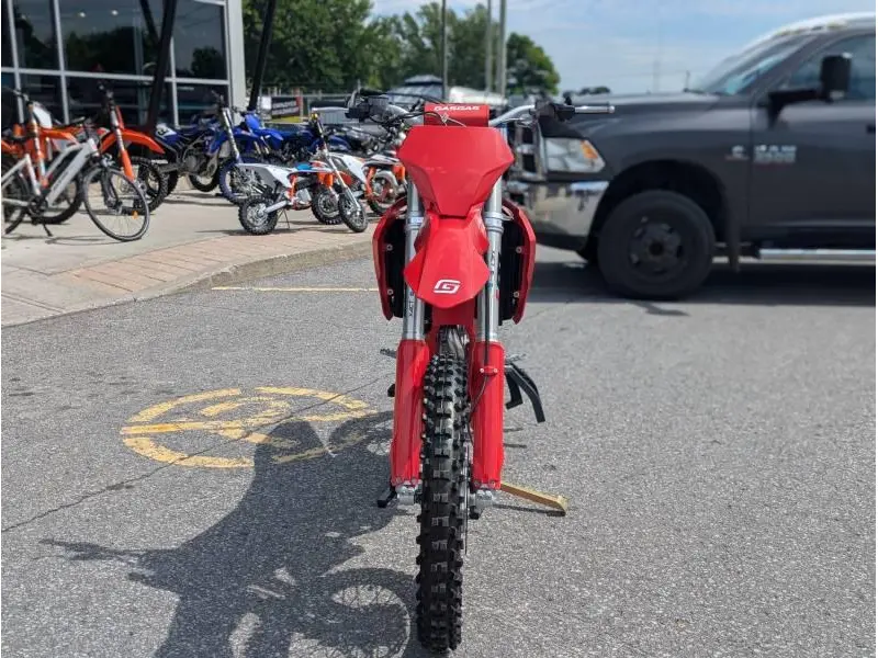2024 GASGAS MC 450F thumbnail 8
