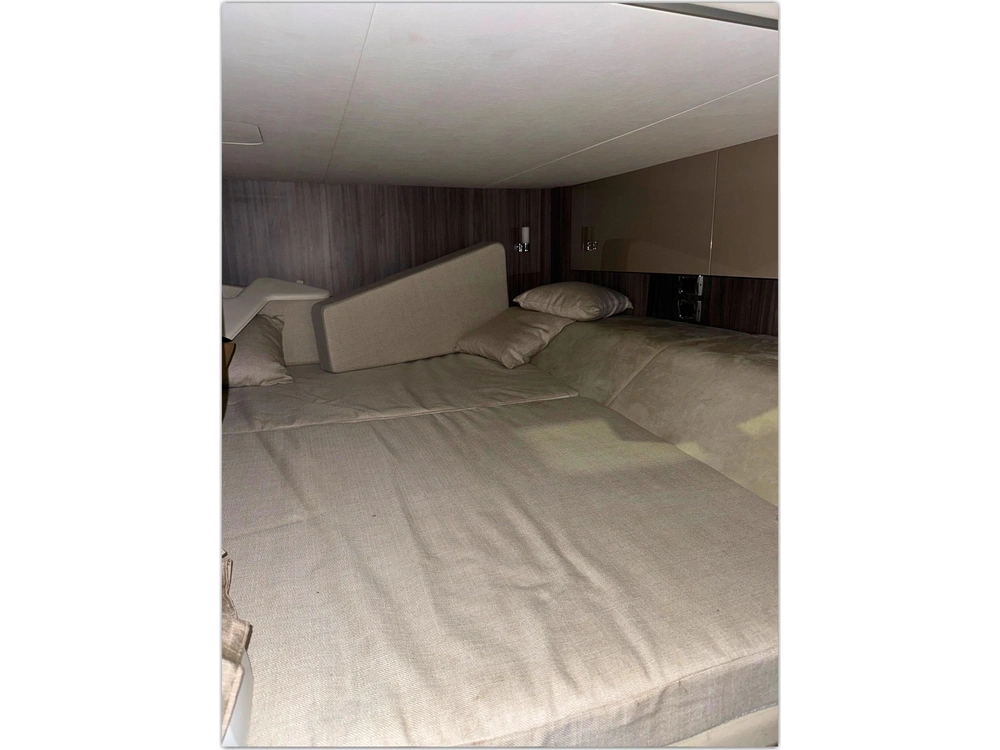 2021 Sea Ray Slx 400 $519,000 Usd alt