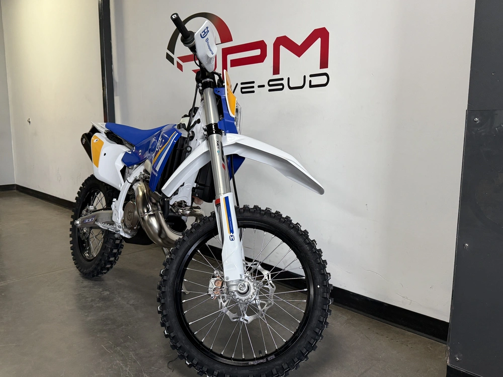 2025 Husqvarna Te 300 Heritage *2.99% Sur 60 Mois alt