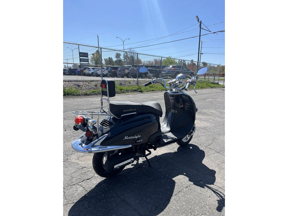 2022 Scootterre Nostalgia alt