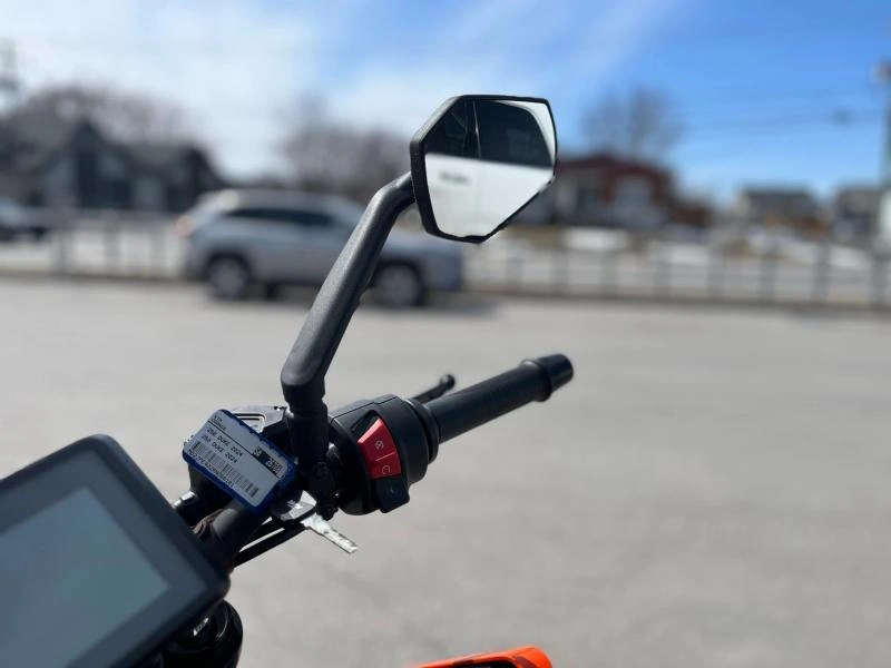 2024 Ktm 250 Duke alt