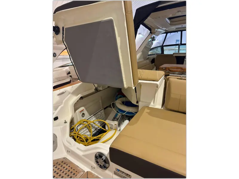 Sea Ray SLX 400 2021