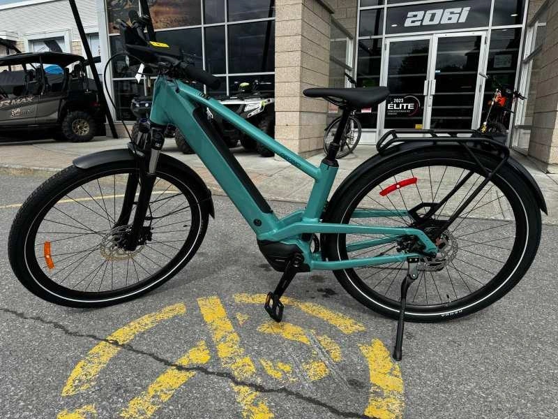 2024 Devinci E-cartier Ep6 M alt