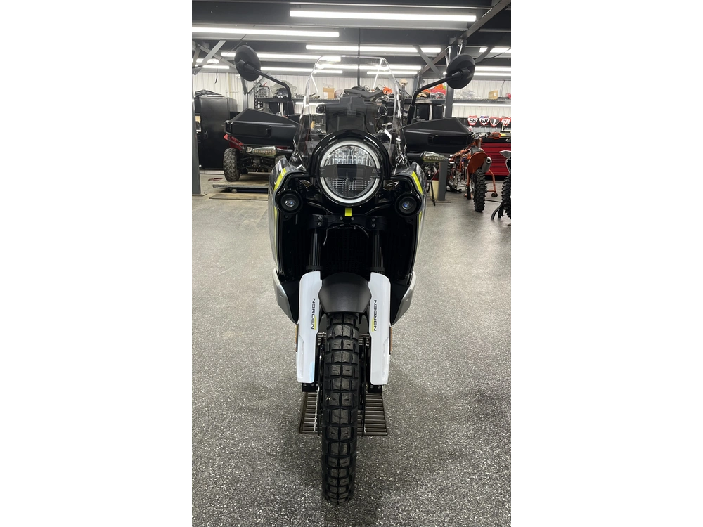 Husqvarna Norden 901 2025 alt